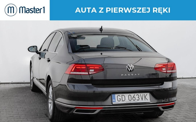 Volkswagen Passat cena 111850 przebieg: 116909, rok produkcji 2020 z Świebodzin małe 79